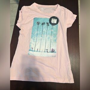 📦 Pink Graphic Short Sleeve Tee